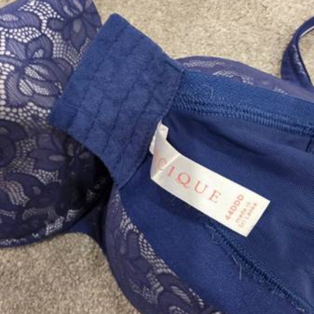 Bras - Picture 2 of 16